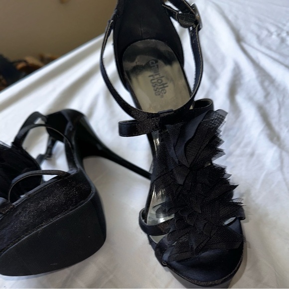 Satin Strappy with ruffles and platform perfect for going out hoco club, sz 8 - Picture 5 of 6